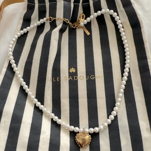 Lele Sadoughi Jewelry - Lele Sadoughi Gold Lace Heart Pearl Necklace
